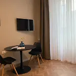 Parini Bed and Breakfast Τεργέστη