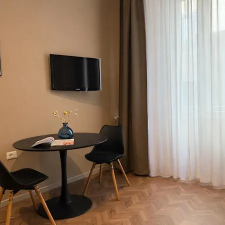 Parini Bed & Breakfast Trieste